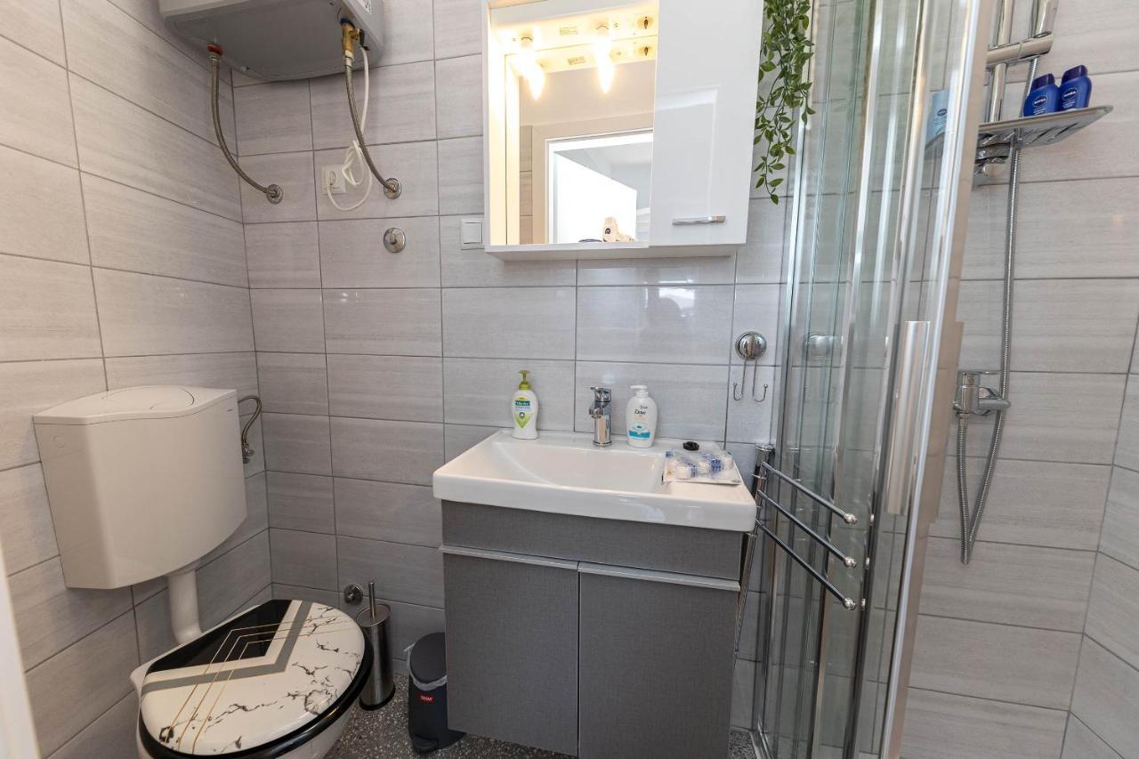 Apartmani Kaiserin Цриквеница Экстерьер фото